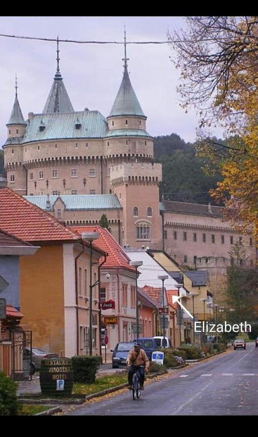 Appartement Elizabet à Bojnice Extérieur photo